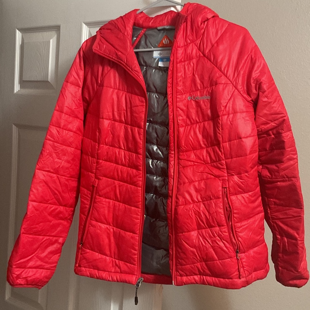 Columbia Vibrant Red Quilted Jacket